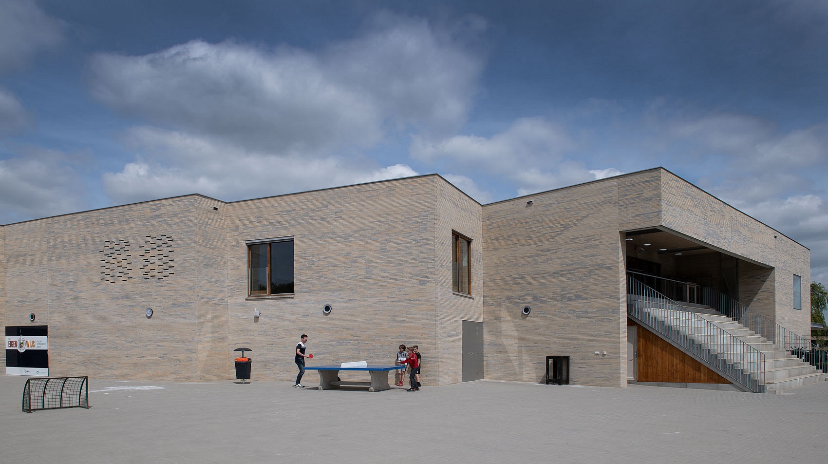 mbi bmv spaubeek langformaat gevelsteen geostylistix limestone yellow 17 