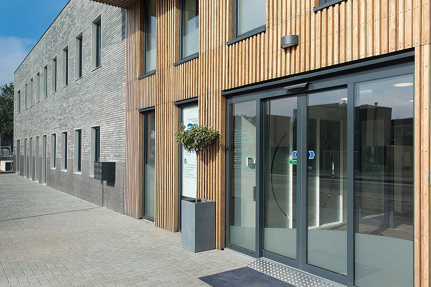 mbi medisch centrum waterland zeewolde geostylistix shaded grey rox 14 