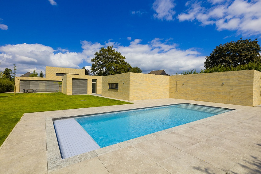 mbi unieke geostylistix limestone yellow gevelstenen villa heerlen 24 