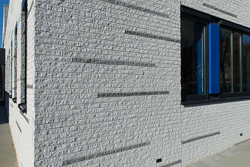 mbi bassischolencomplex ridderkerk rox breuksteen noors grijs noors antraciet antraciet 12 