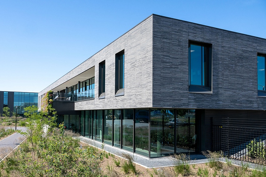 mbi van berkel groep veghel geostylistix shaded grey geobasic antraciet bruin 10 