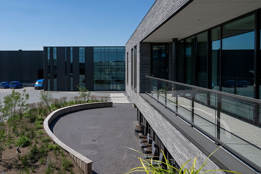 mbi van berkel groep veghel geostylistix shaded grey geobasic antraciet bruin 15 