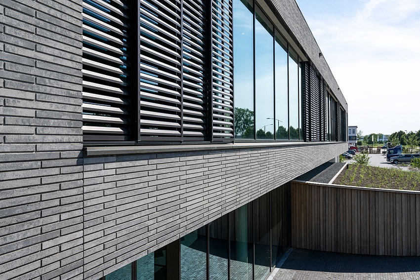 mbi van berkel groep veghel geostylistix shaded grey geobasic antraciet bruin 31 
