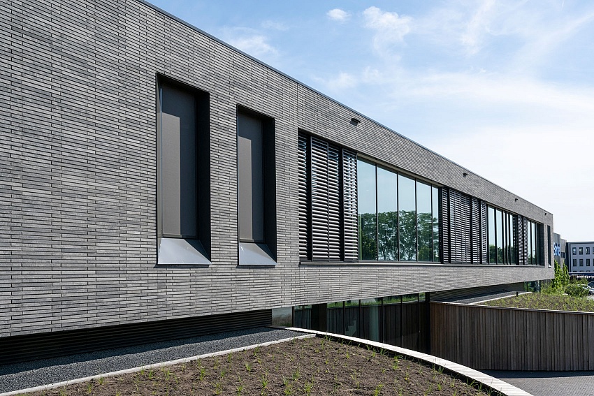 mbi van berkel groep veghel geostylistix shaded grey geobasic antraciet bruin 32 