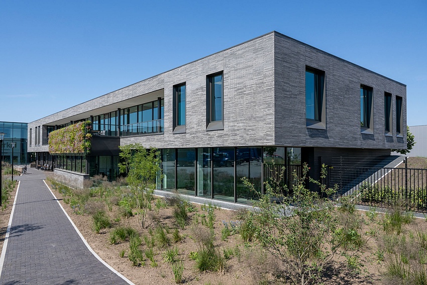 mbi van berkel groep veghel geostylistix shaded grey geobasic antraciet bruin 5 