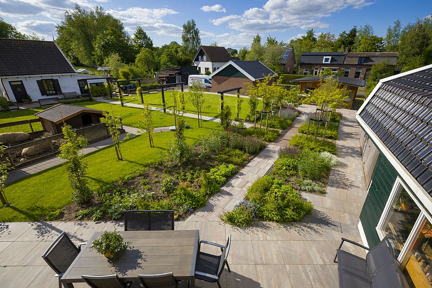 mbi landelijke tuin geosteen geostretto plus marilleva betontegels papendrecht 8 