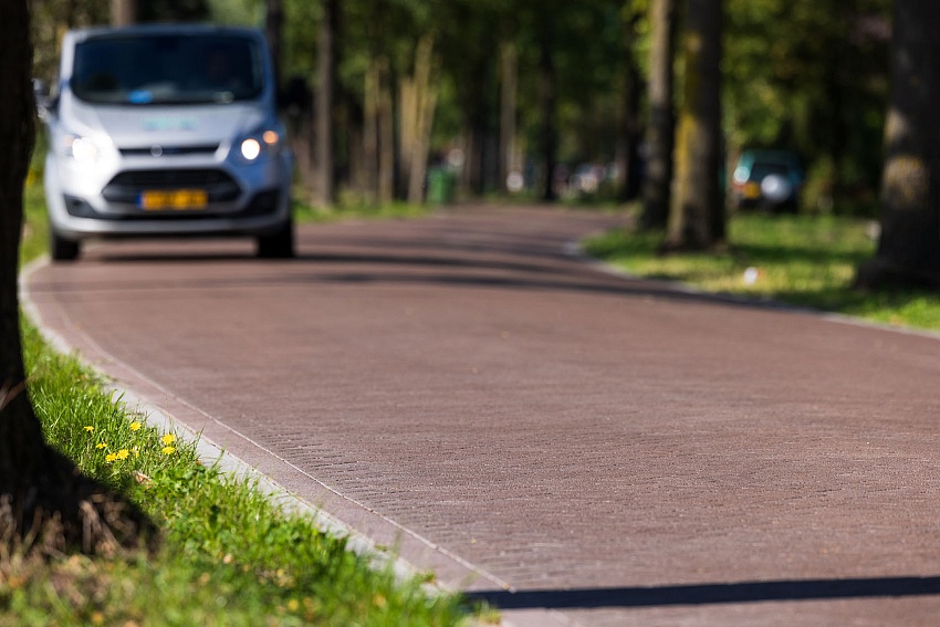 mbi geluidsreducerende bestrating sint oedenrode geosilent bruin straatsteen 22