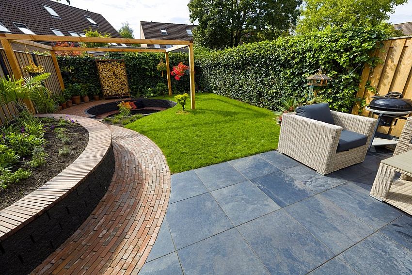 mbi tuin met vuurpit geoceramica ardesie black reef rox antraciet kampen 10 