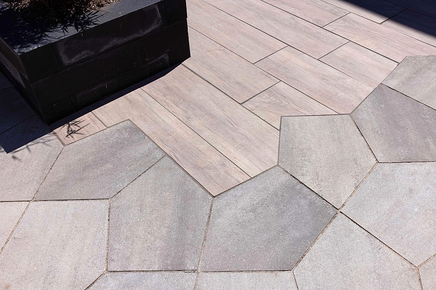 mbi geometrische tuin geostretto alivo elba geoceramica cosi style havanna wood 6