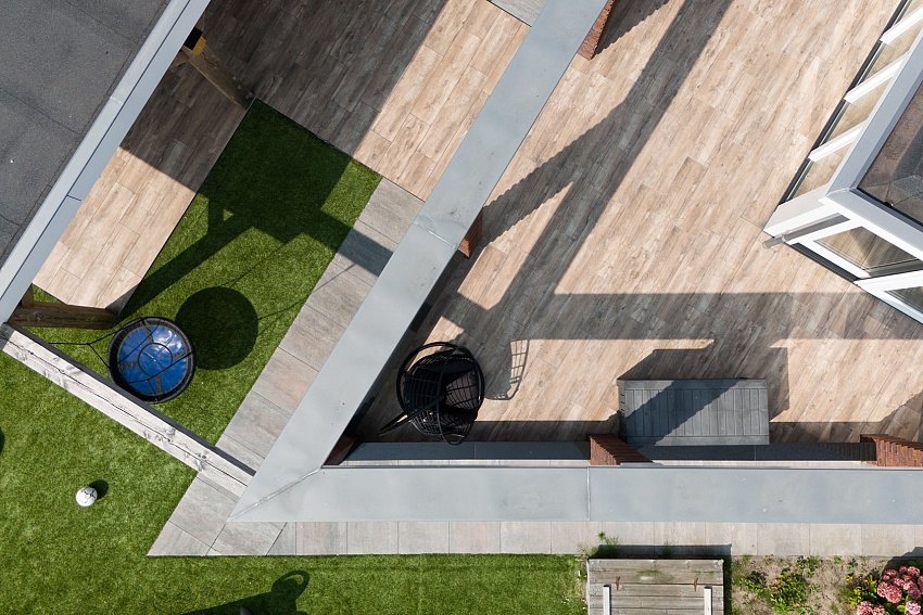 mbi tuin met keramische houtlook tuintegels geoceramica timber noce kampen 26