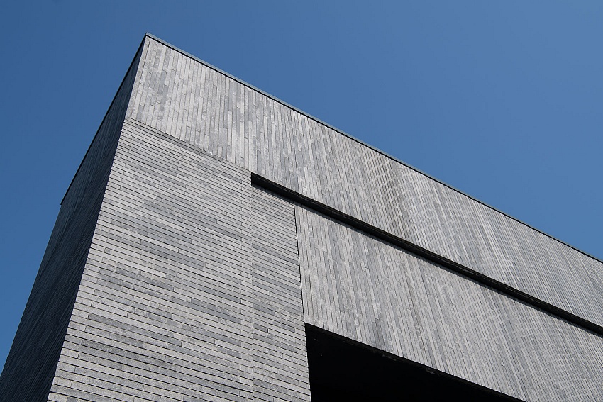 mbi bedrijfspand priems geostylistix shaded grey geostretto cannobio geoklinker plus 1 