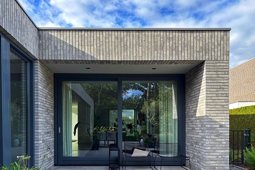 mbi moderne bungalow heerlen geostylistix shaded white gevelstenen waalformaat 1 
