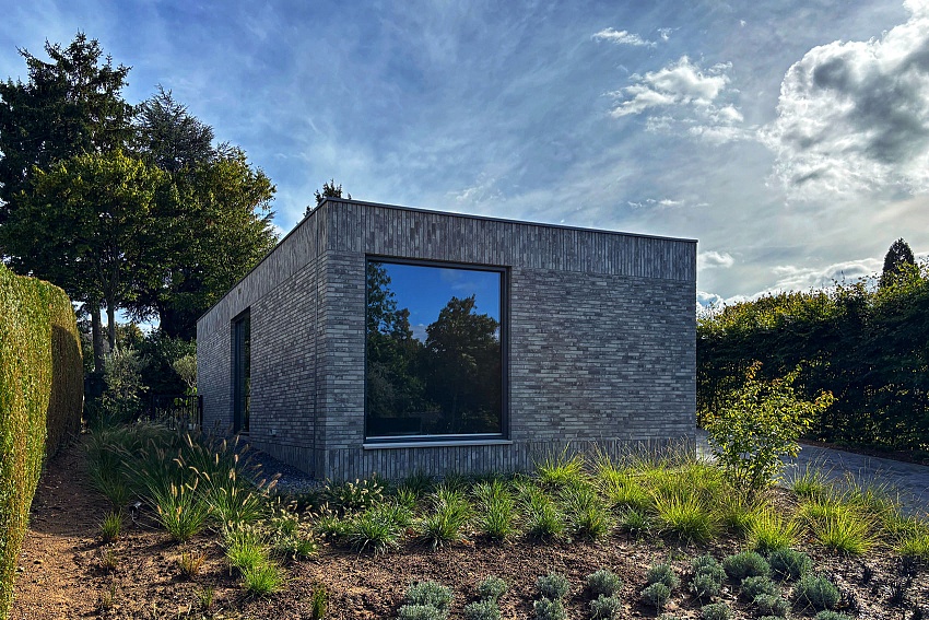 mbi moderne bungalow heerlen geostylistix shaded white gevelstenen waalformaat 7 