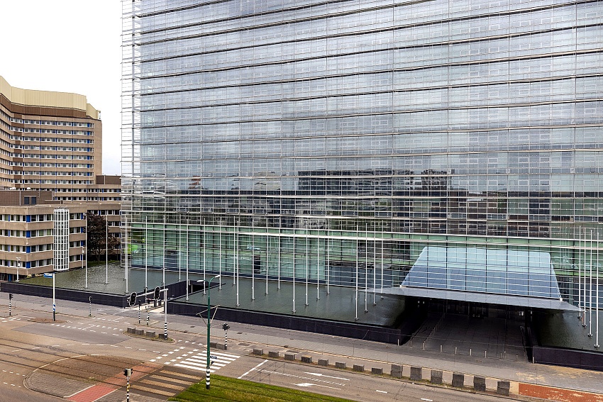 mbi kantoor european patent office rijswijk keramische tegel mirage norr svart 17 