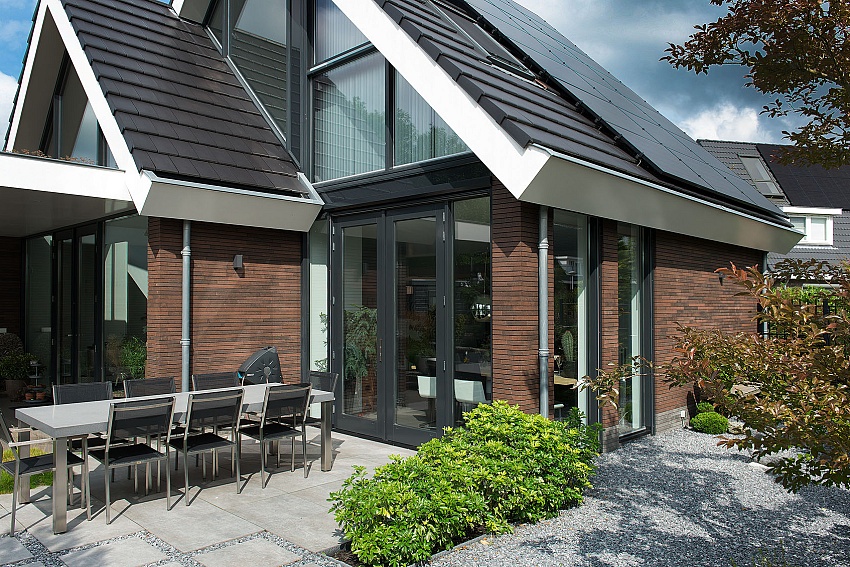 mbi villa benthuizen geostylistix gevelstenen geoceramica geocolor 6 